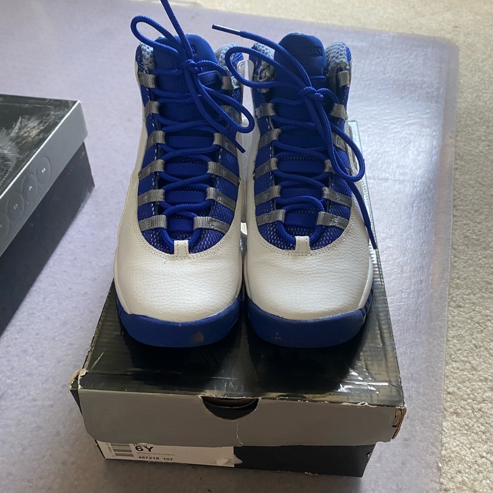 Retro 10s Jordan’s - size 6Y (women size 7.5)